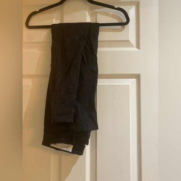 NWOT Nina High Rise Ankle Skinny - Black - Picture 14 of 16